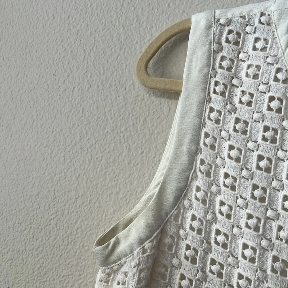 Joe Fresh ivory sleeveless sheath dress - Picture 3 of 4